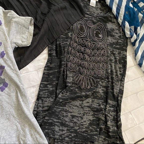 Bundle of 6 tee shirts size small grey black - Picture 3 of 8